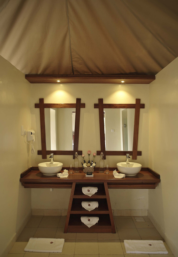 Bathroom, Naserian Mara Camp, Narok West