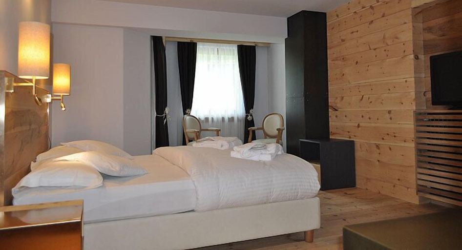Bedroom 4, Chalet Laura Lodge Hotel, Trento