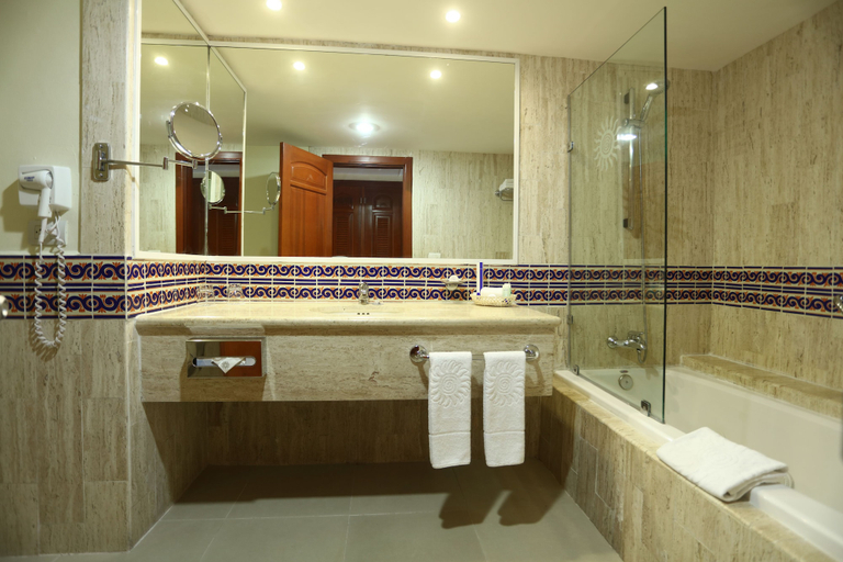 Bathroom 5, Bahia Principe Explore Coba - Hyatt Inclusive Collection - All Inclusive, Cozumel