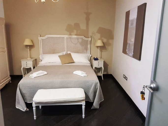 Bedroom 4, Zelzar Salerno Centro, Salerno