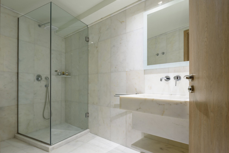 Bathroom 5, Fos DownTown Suites, Attica