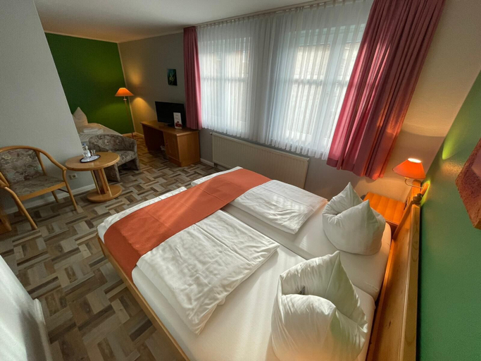Bedroom 2, Landgasthaus Zander, Harz