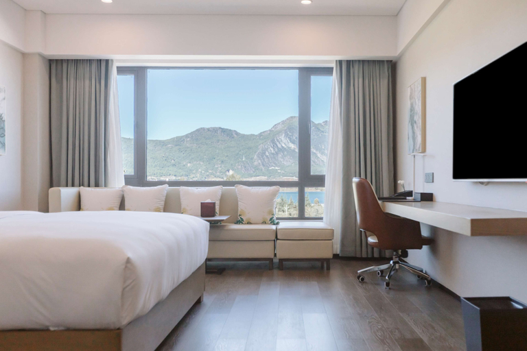 Bedroom 3, Hilton Lijiang, Lijiang