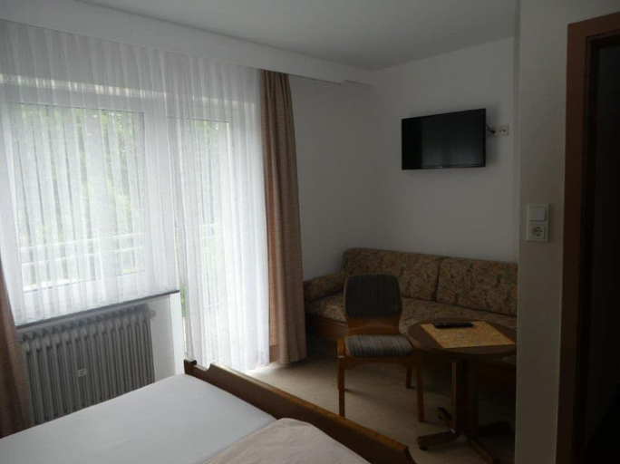 Bedroom 4, Hotel Lochmühle, Limburg-Weilburg