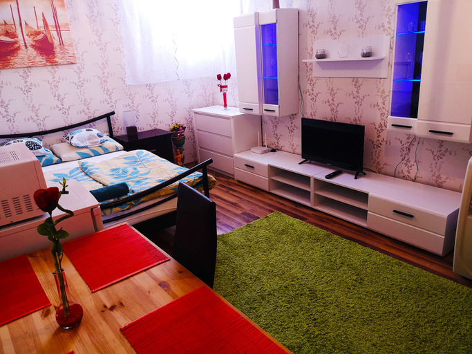 Others 5, Csillag Apartman, Kisvárda