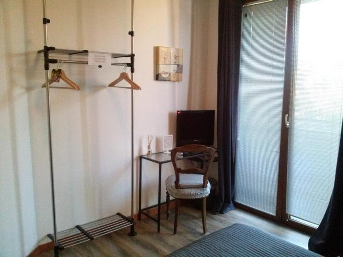Bedroom 3, BGY Airport, Bergamo