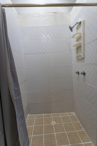 Bathroom 2, Hostel the pod 33, Panamá