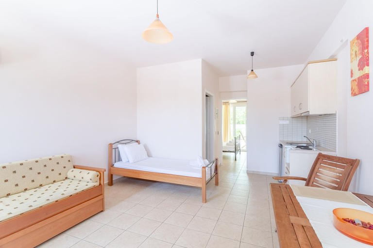 Bedroom 3, Hotel Aphrodite, Peloponnese