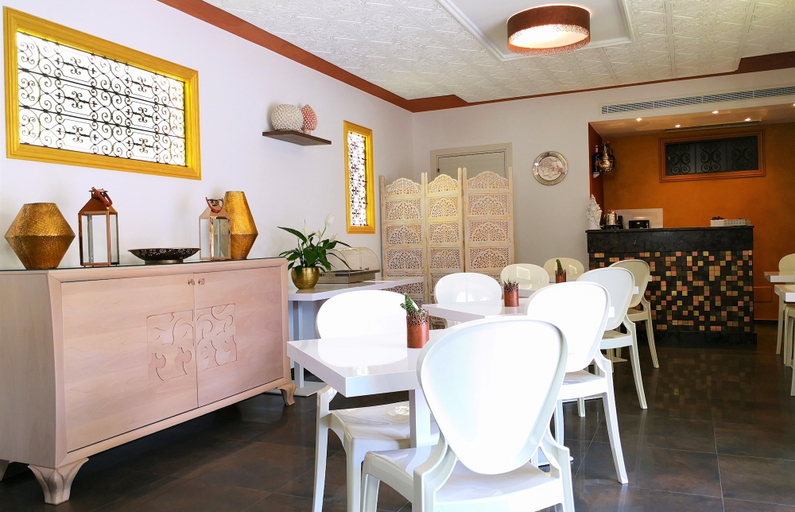 Food & Drinks 5, RIAD - Comfort Rooms, Trapani