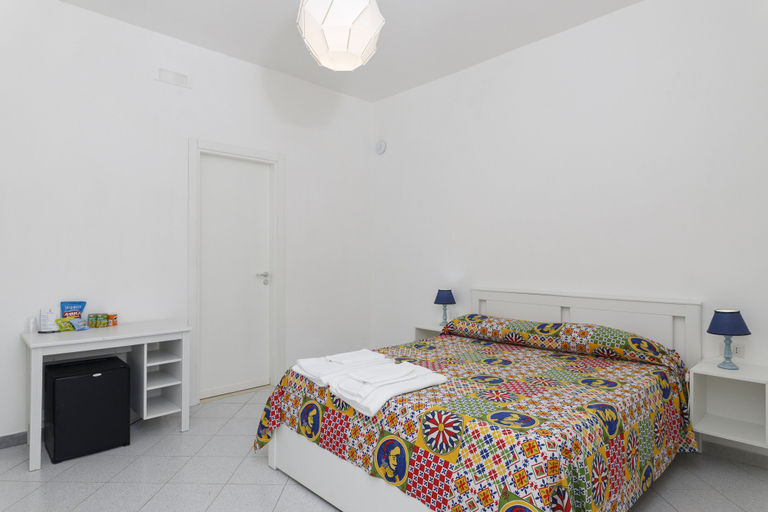 Bedroom 4, La casa sul faro, Napoli