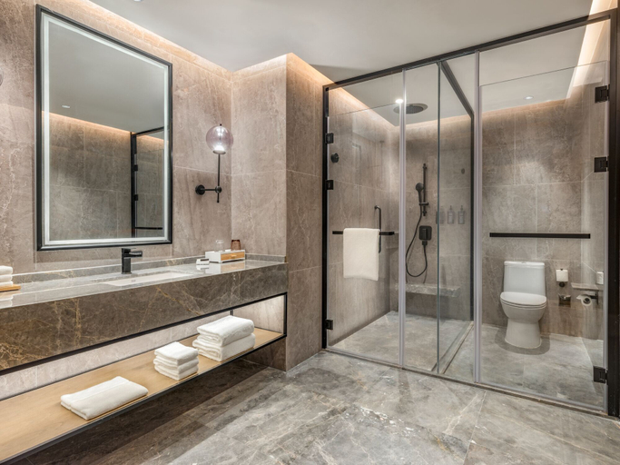 Bathroom 3, Sheraton Maoming Hot Spring Resort, Maoming