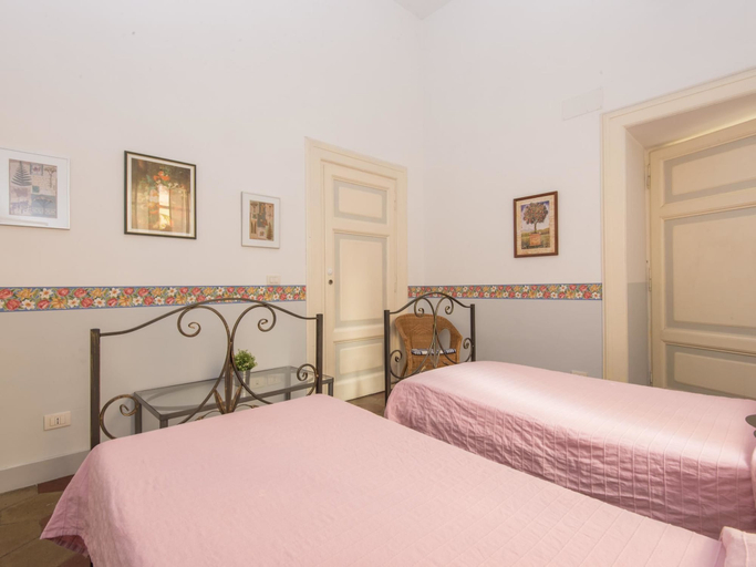 Bedroom 2, RSH Ara Pacis Terrace Apartment, Rome