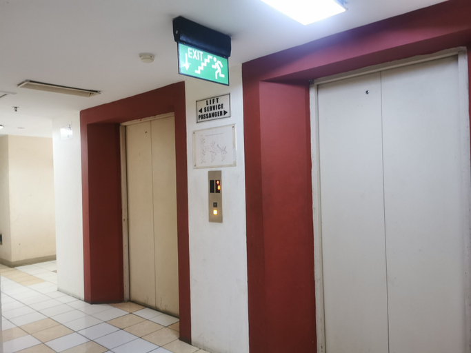 Public Area 4, Transit ID, East Jakarta