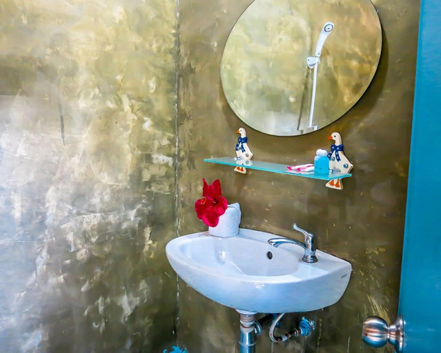Bathroom, Sea Sun Bungalows, Ko Lanta