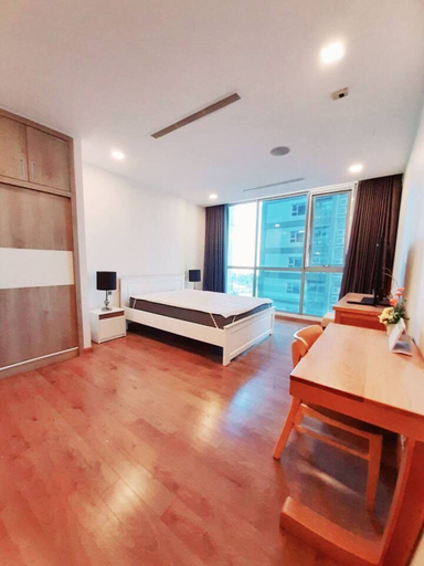 Others 5, Spacious Modern 4-bed 140sqm Vinhomes Apartment, Bình Thạnh