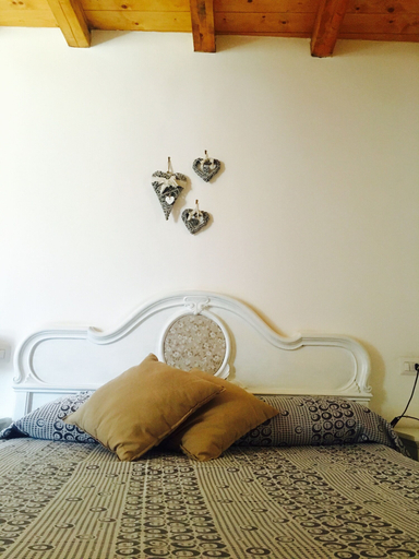 Bedroom 5, B&B PompeiLog, Napoli