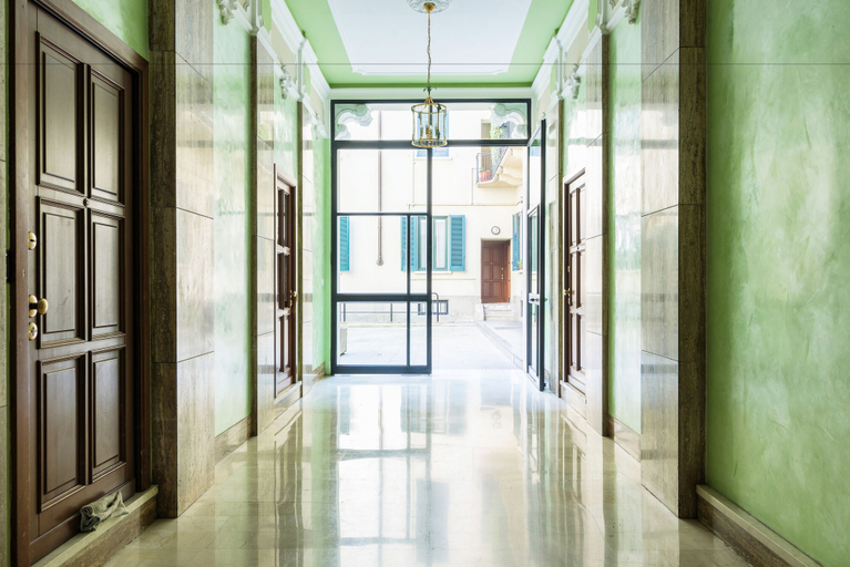 Others 5, Home at Hotel Dateo Melloni, Milano