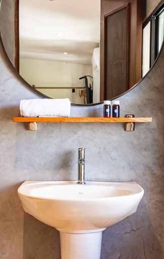 Bathroom 4, Cinco Hotel, Antiguo Cuscatlán