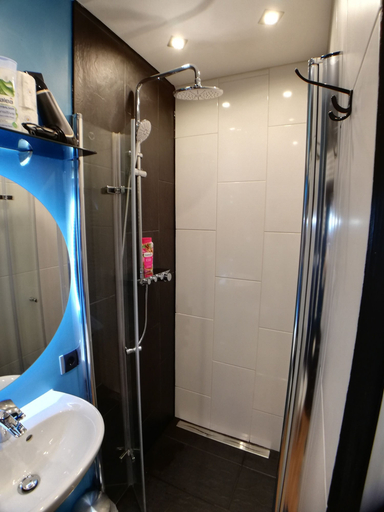 Bathroom 2, Dream & Relax Apartment's Messe, Nürnberg