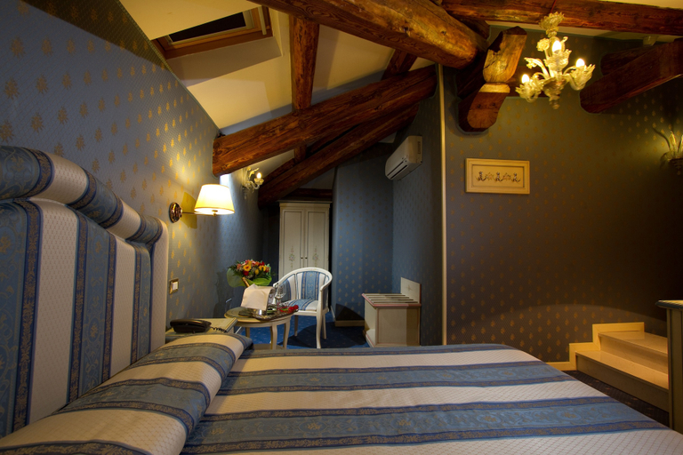 Bedroom 3, Hotel Conterie, Venezia
