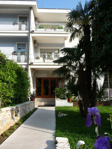 Exterior & Views 2, Hotel Luna, Brescia