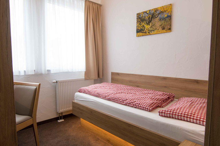 Bedroom 3, Pension Klein, Siegen-Wittgenstein