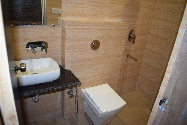 Bathroom 4, Star Light Hotel, Amritsar