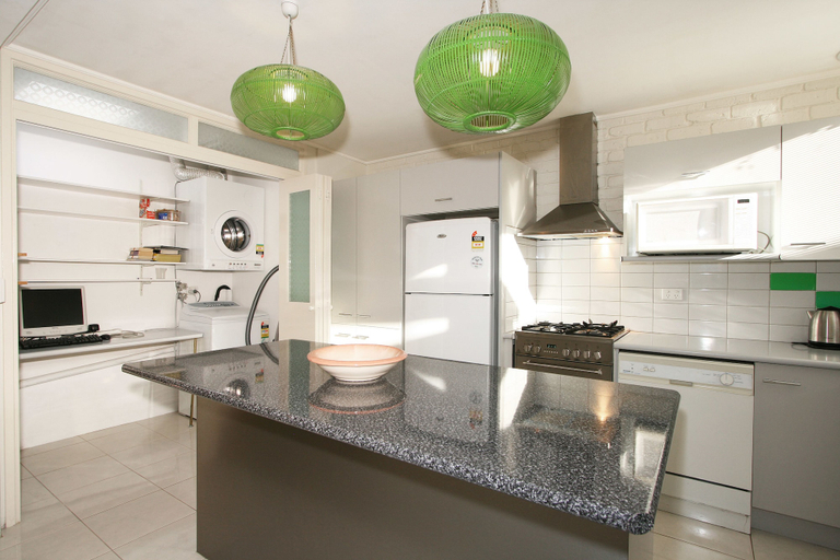 Others 5, Wattle Holiday Rental, Melbourne