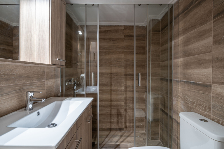 Bathroom 3, Athens Gift - 300m from Acropolis museum, Attica