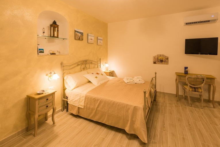 Bedroom 4, B&B Seros, Latina