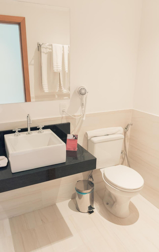 Bathroom 5, Casa Rosa Hotel Boutique, Petrópolis