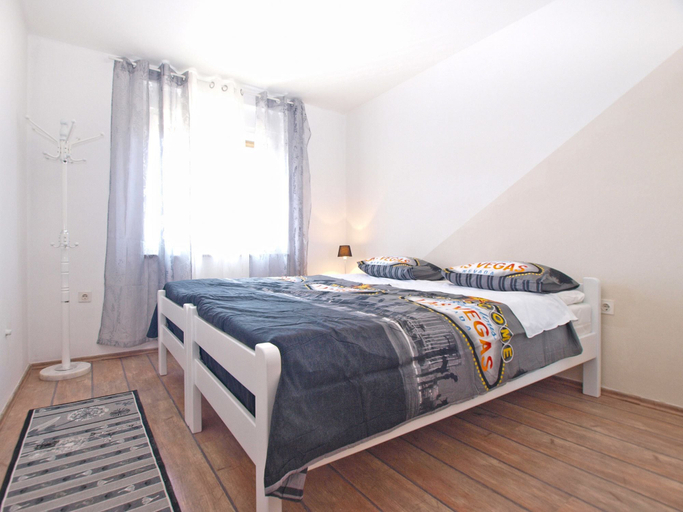 Bedroom 2, Apartment 1592, Pula