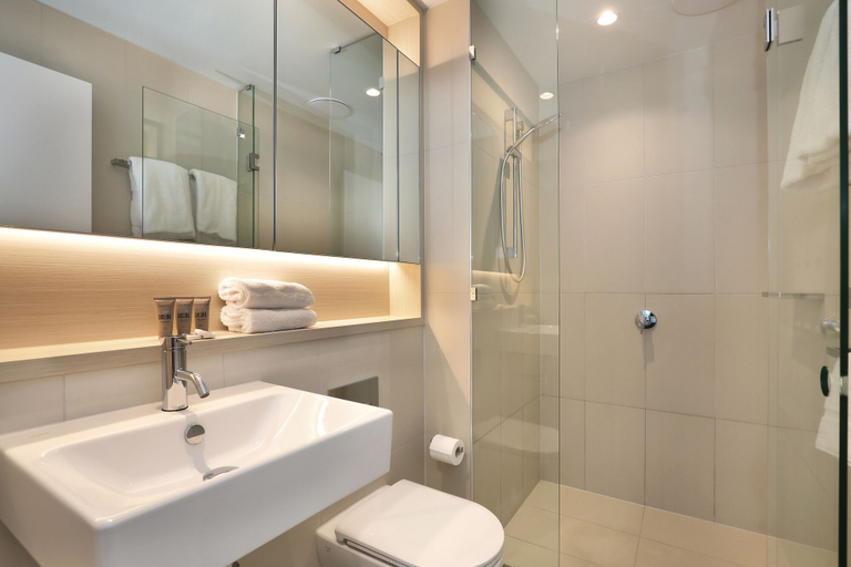 Bathroom 4, Orange Stay At Melbourne Quarter, Melbourne