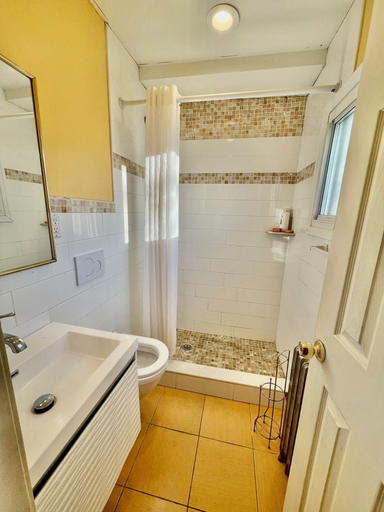 Bathroom 3, Motel House, Newark