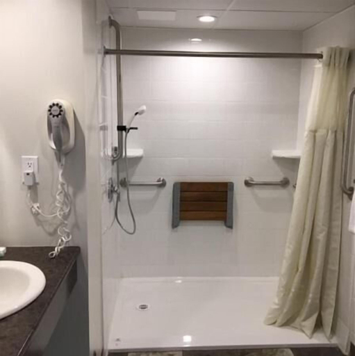 Bathroom 4, Grama's Inn, Fraser-Fort George