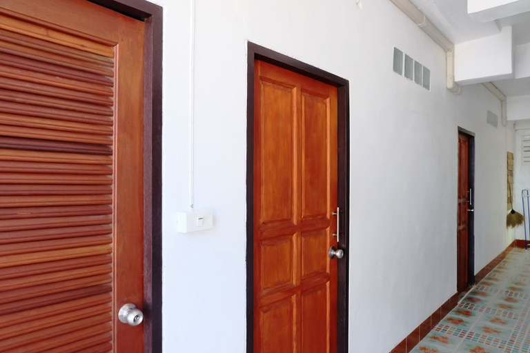 Others 5, Miss Hong House, Muang Rayong