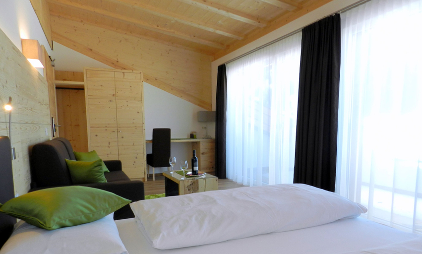 Bedroom 2, Garni Apartments Mezdi, Bolzano