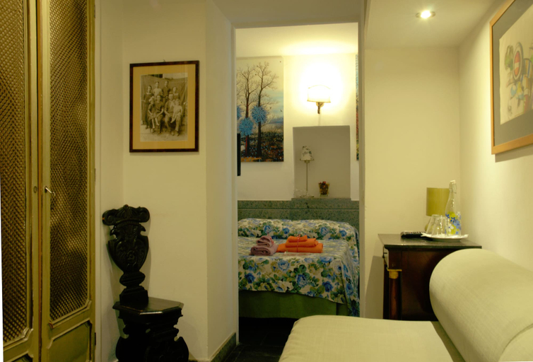 Bedroom 3, Villino Corbelli, Roma