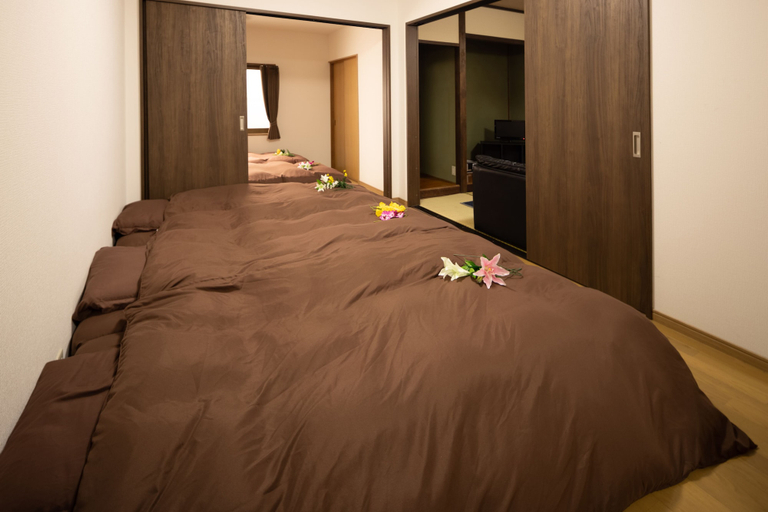 Bedroom 2, Guest House Shine Bright, Fukuoka