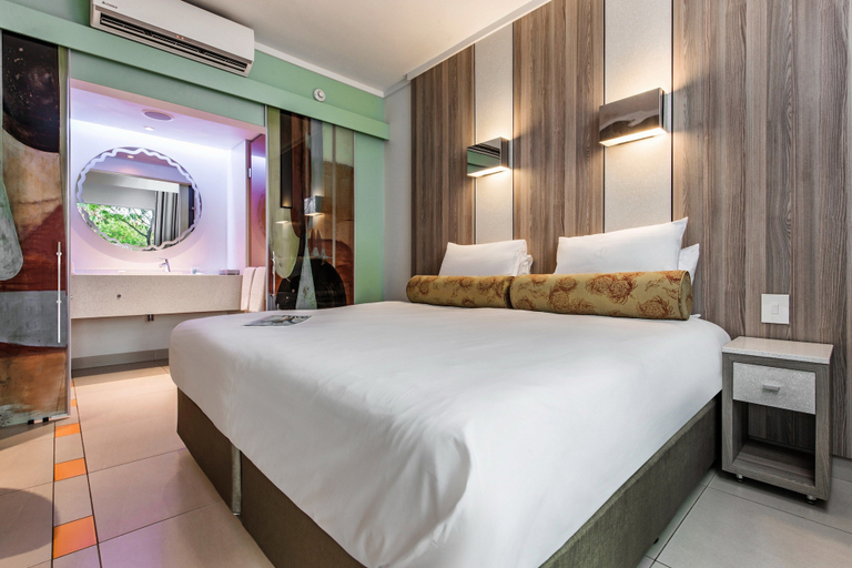 Bedroom 3, The Cabanas Hotel at Sun City Resort, Bojanala