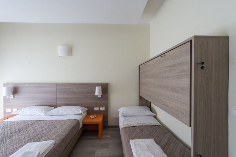 Bedroom 2, San Felice 135 - 3, Bologna