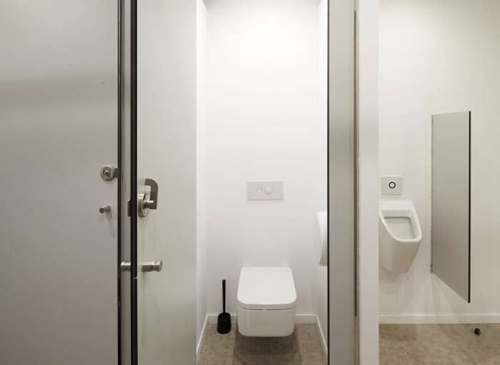 Bathroom 4, The Boc Hostels Palma - Youth Hostel, Baleares