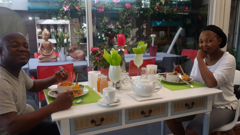 Food & Drinks 4, Mitchells Guesthouse, City of Cape Town