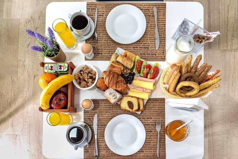 Food & Drinks, Ermis Luxury Suites & Apartments, Crete