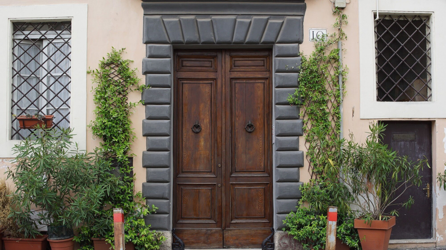 Exterior & Views 2, Domus Corsini, Rome