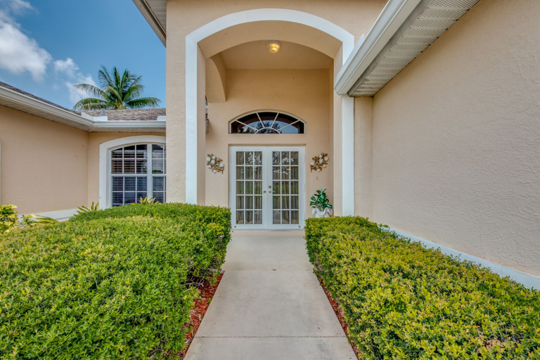 Exterior & Views 2, House Palm Tree by Vacationhit, Lee