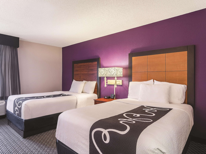 Bedroom 4, Wingate by Wyndham Brunswick GA / I-95, Glynn