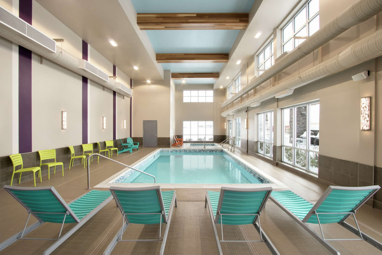 Sport & Beauty 5, Home2 Suites by Hilton Fort St. John, Peace River