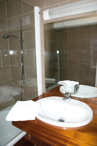 Bathroom, Résidence Lagrange Vacances Le Pic de l'Ours, Pyrénées-Orientales