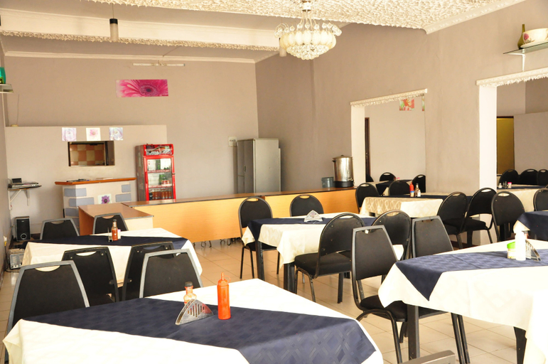 Food & Drinks 4, Crown Hotel Lilongwe, Lilongwe City